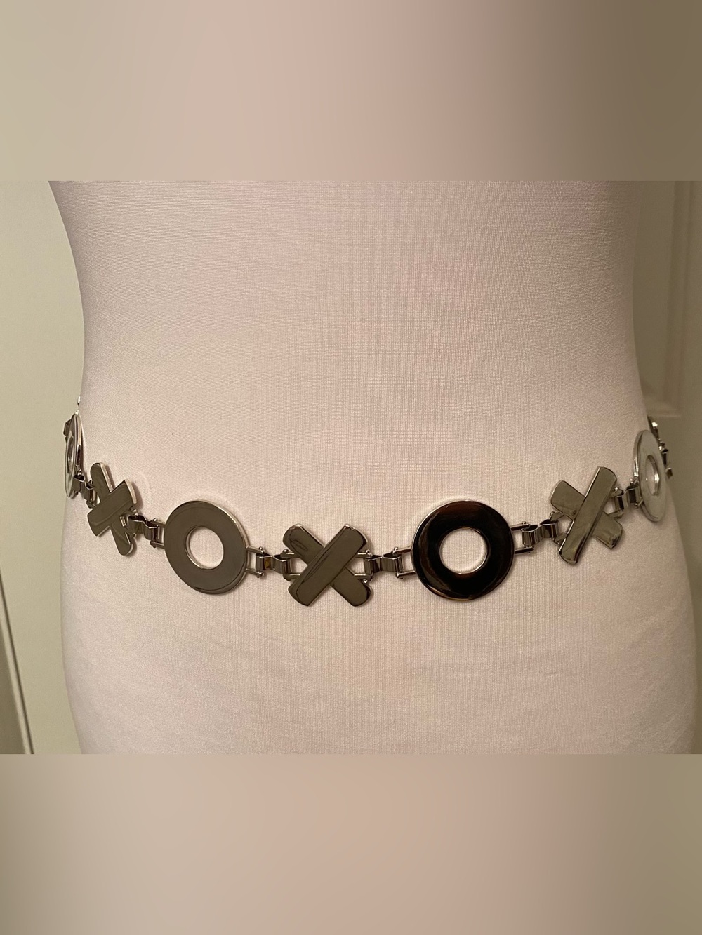 BELT HEAVY SILVER TONE LINKS X O HUGS KISSES CHAIN ONE SIZE OS ADJUSTABLE